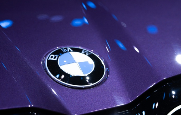 Net profit for BMW soars to €1.7 billion in Q3 Net profit for BMW soars to €1.7 billion in Q3